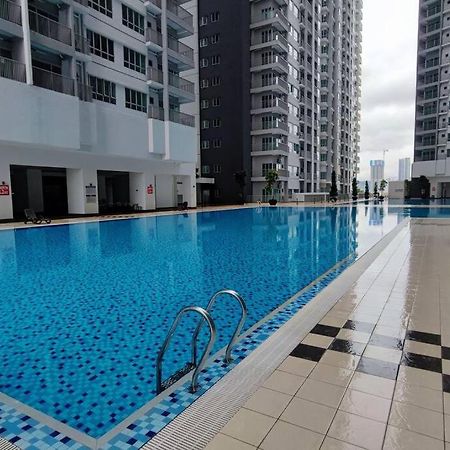10A Yolo Budget Condo Куала-Лумпур Экстерьер фото